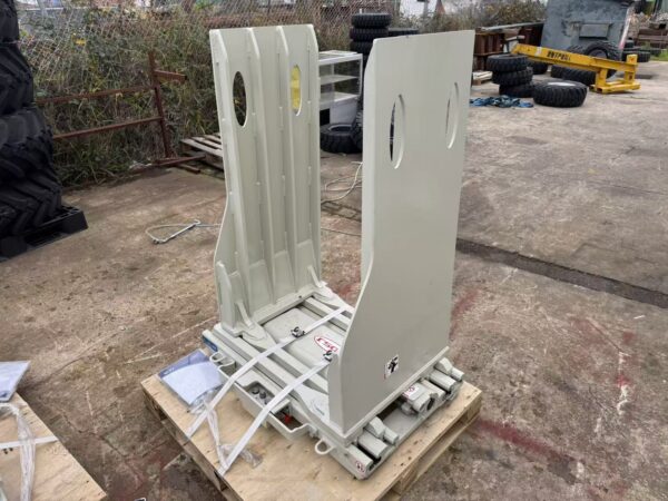 Class 3 Hydraulic Fork Bale Clamps - Image 4