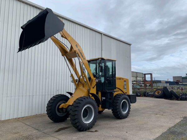 Summit 933 6.6T Wheel Loader 125HP Cummins