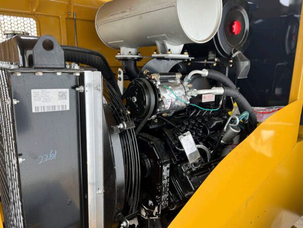 Summit 933 6.6T Wheel Loader 125HP Cummins