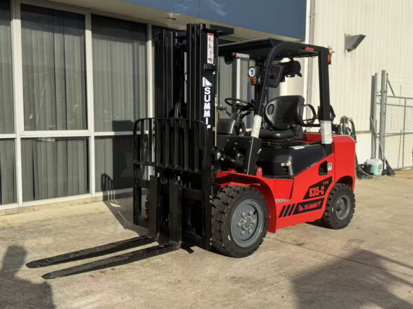 Summit K35L 3.5T LPG Dual Fuel Forklift - Image 3
