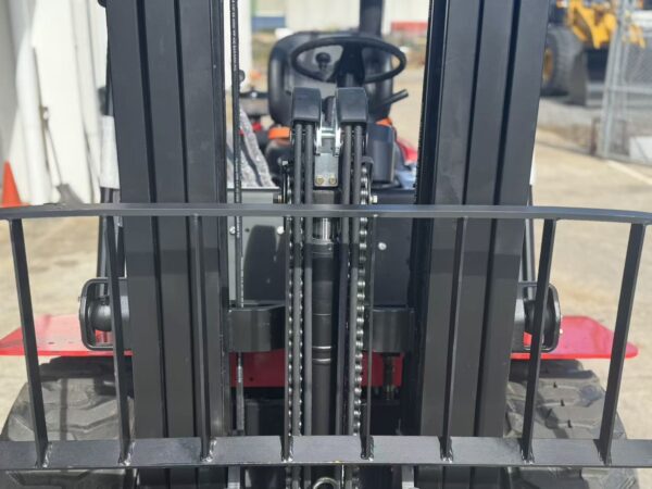 Mammut H35F Rough Terrain Forklift Yanmar Engine 3 Stage 4.5m Container Mast Side-Shift & Positioner - Image 13