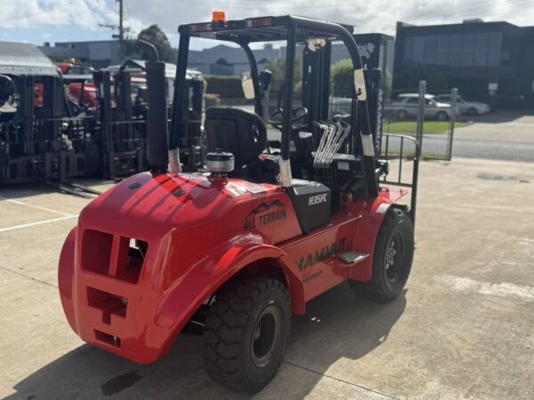 Mammut H35F Rough Terrain Forklift Yanmar Engine 3 Stage 4.5m Container Mast Side-Shift & Positioner - Image 5
