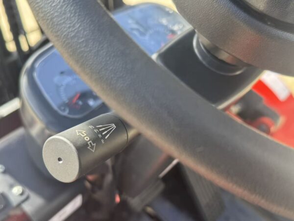 Mammut H35F Rough Terrain Forklift Yanmar Engine 3 Stage 4.5m Container Mast Side-Shift & Positioner - Image 17