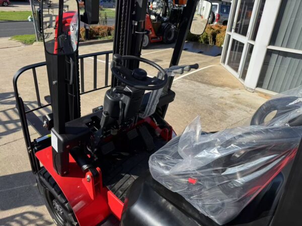 Summit K25C 2.5 Ton Diesel Forklift (3m, 2 stage) - Image 21