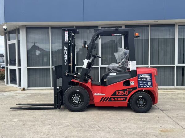 Summit K25C 2.5 Ton Diesel Forklift (4.5m, 3 Stage) - Image 4