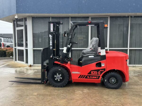 Summit K35C 3.5 Ton Diesel Forklift (4.5m, 3 Stage) - Image 3