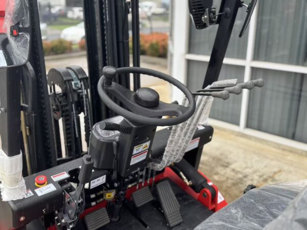 Summit K35C 3.5 Ton Diesel Forklift (4.5m, 3 Stage) - Image 11