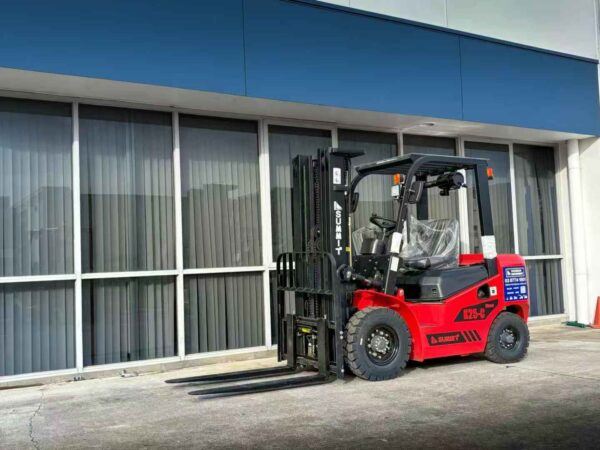 Summit K25C 2.5 Ton Diesel Forklift (4.5m, 3 Stage)