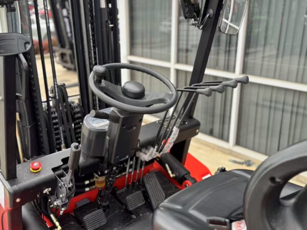 Summit K45 4.5 Ton LPG&Petrol Dual Fuel Forklift (4.5m, 3 Stage) - Image 10