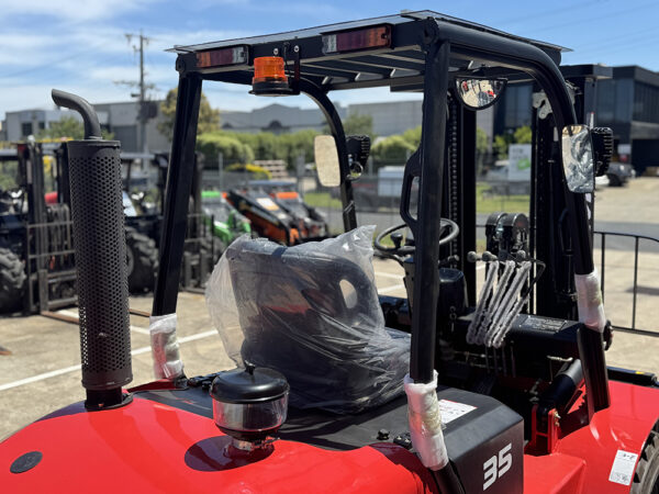 Mammut H35FC Rough Terrain Forklift - Image 9