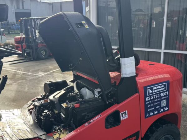 Summit K45D 4.5 Ton Diesel Forklift With Yanmar Engine (4.5m, 3 Stage) - Image 17