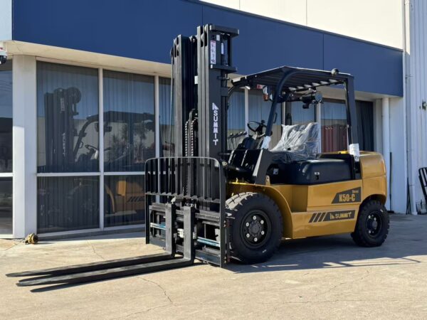 Summit K50DC-6 5 Ton Diesel Forklift (6m, 3 Stage)