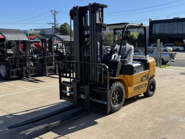 Summit K50DC-6 5 Ton Diesel Forklift (6m, 3 Stage) - Image 10