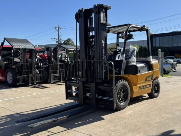 Summit K50DC-6 5 Ton Diesel Forklift (6m, 3 Stage) - Image 11