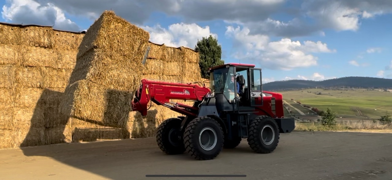 Summit forklift operating in Australian conditions